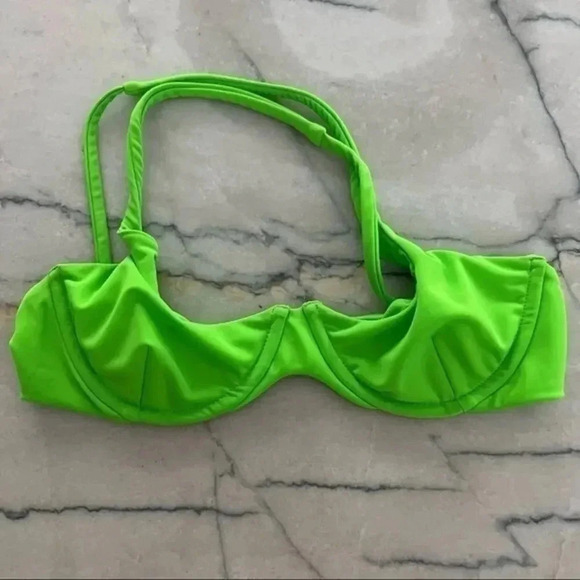 ISA BOULDER SWIM GREEN TOP NWOT B57 - Picture 2 of 5